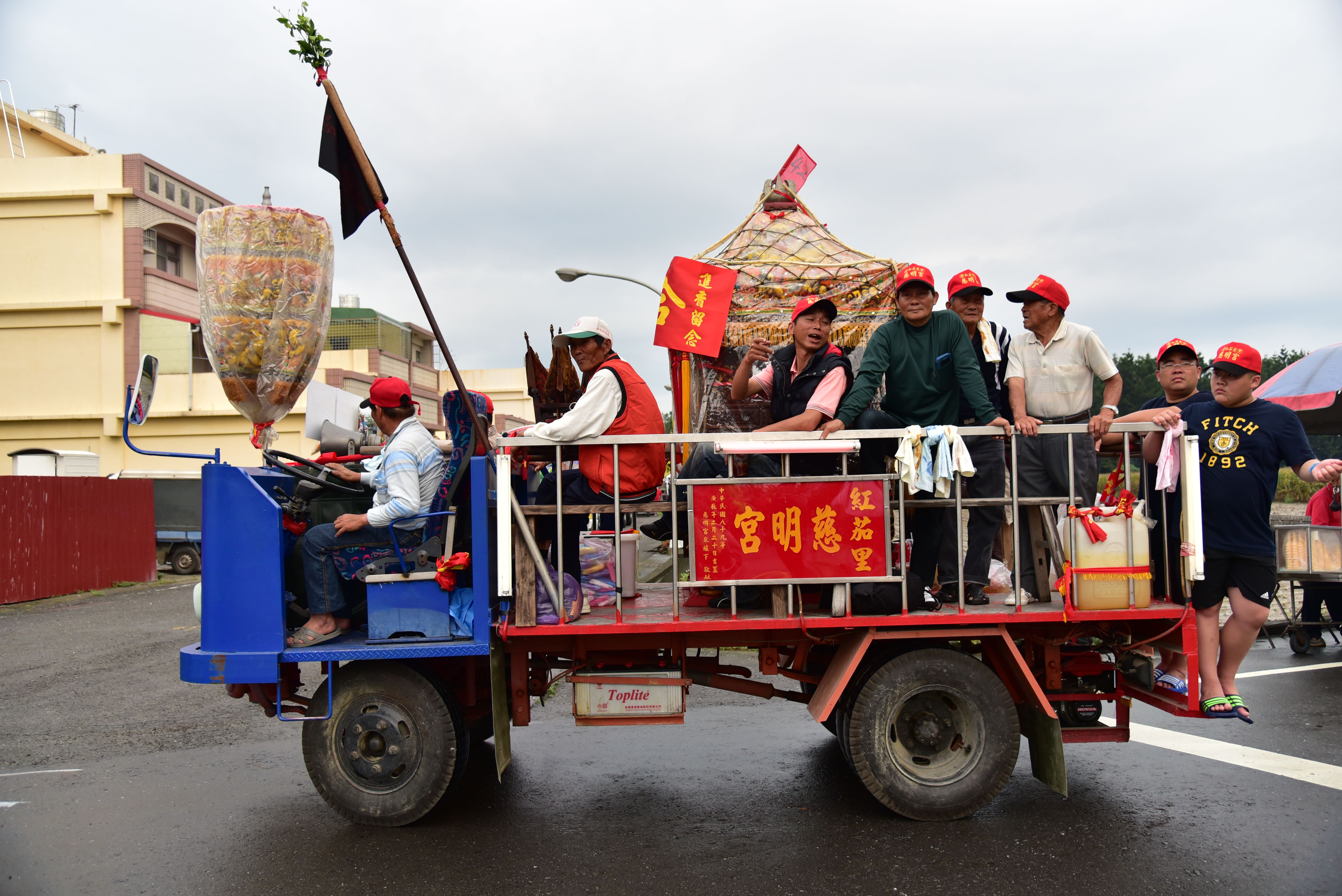 學甲上白礁暨刈香—神轎車1