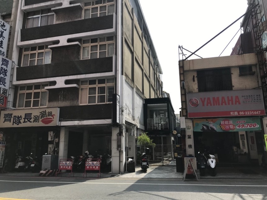 王杜水金故居（臺南市中西區忠義路二段，機車行左側）