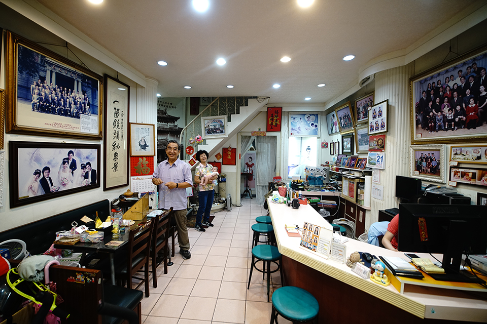 一家攝影-店內景